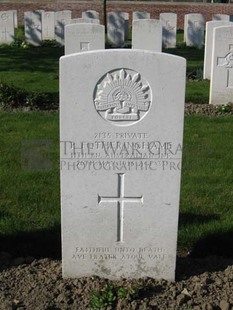 RUE-PETILLON MILITARY CEMETERY, FLEURBAIX - FOTHERINGHAME, PETER