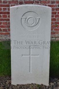 RUE-PETILLON MILITARY CEMETERY, FLEURBAIX - FULLER, W