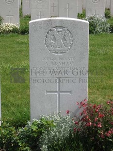 RUE-PETILLON MILITARY CEMETERY, FLEURBAIX - GRAHAM, ALEXANDER