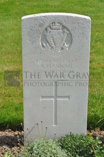 RUE-PETILLON MILITARY CEMETERY, FLEURBAIX - HANNAH, A
