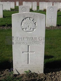 RUE-PETILLON MILITARY CEMETERY, FLEURBAIX - HITCHCOCK, CECIL EDWARD