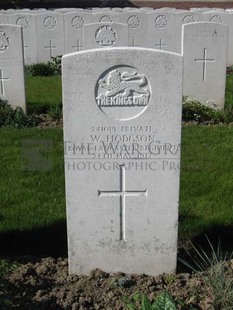RUE-PETILLON MILITARY CEMETERY, FLEURBAIX - HODGSON, W