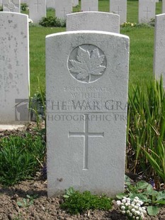 RUE-PETILLON MILITARY CEMETERY, FLEURBAIX - HULL, W