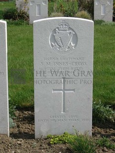 RUE-PETILLON MILITARY CEMETERY, FLEURBAIX - INNES-CROSS, SYDNEY MAXWELL