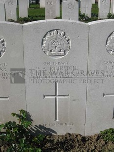 RUE-PETILLON MILITARY CEMETERY, FLEURBAIX - JOHNSTON, PERCY ALBERT