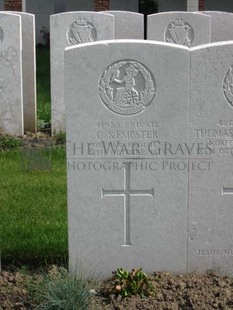 RUE-PETILLON MILITARY CEMETERY, FLEURBAIX - KEMPSTER, C