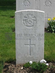 RUE-PETILLON MILITARY CEMETERY, FLEURBAIX - LANE, C W