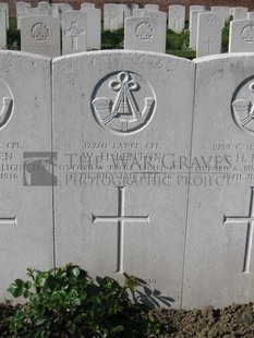 RUE-PETILLON MILITARY CEMETERY, FLEURBAIX - LENTON, WILLIAM HENRY