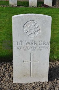 RUE-PETILLON MILITARY CEMETERY, FLEURBAIX - LIMERICK, J F