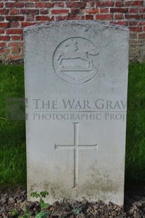 RUE-PETILLON MILITARY CEMETERY, FLEURBAIX - LIVESEY, T