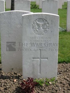 RUE-PETILLON MILITARY CEMETERY, FLEURBAIX - MACAULAY, D
