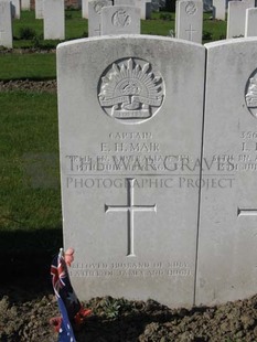 RUE-PETILLON MILITARY CEMETERY, FLEURBAIX - MAIR, EDWARD HUGH