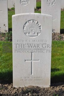 RUE-PETILLON MILITARY CEMETERY, FLEURBAIX - MAXTED, THE REV. SPENCER EDWARD