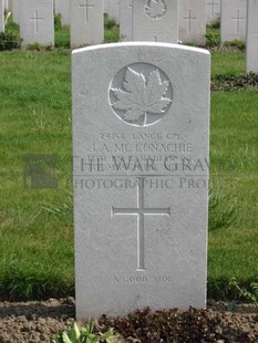 RUE-PETILLON MILITARY CEMETERY, FLEURBAIX - McCONACHIE, JOHN