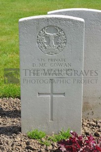 RUE-PETILLON MILITARY CEMETERY, FLEURBAIX - McGOWAN, D