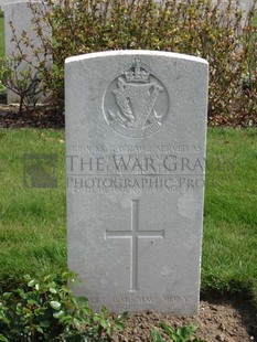 RUE-PETILLON MILITARY CEMETERY, FLEURBAIX - McGRATH, JOHN