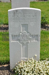 RUE-PETILLON MILITARY CEMETERY, FLEURBAIX - NORTHCOTT, WILLIAM ALFRED