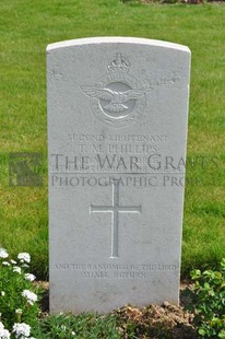 RUE-PETILLON MILITARY CEMETERY, FLEURBAIX - PHILLIPS, THOMAS MARTIN