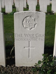 RUE-PETILLON MILITARY CEMETERY, FLEURBAIX - PILGRIM, ERNEST HERBERT