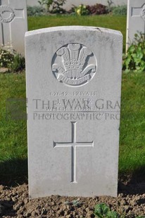 RUE-PETILLON MILITARY CEMETERY, FLEURBAIX - POWER, J