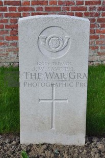 RUE-PETILLON MILITARY CEMETERY, FLEURBAIX - SAWTELL, J W