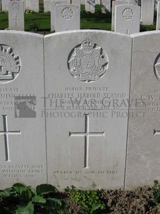 RUE-PETILLON MILITARY CEMETERY, FLEURBAIX - SEASON, CHARLES HAROLD