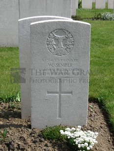 RUE-PETILLON MILITARY CEMETERY, FLEURBAIX - SEMPLE, W