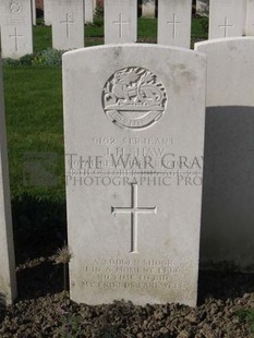RUE-PETILLON MILITARY CEMETERY, FLEURBAIX - SHAW, J H