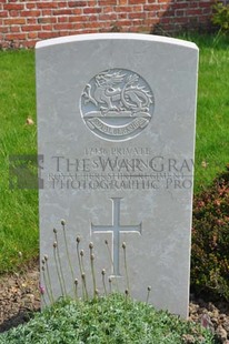 RUE-PETILLON MILITARY CEMETERY, FLEURBAIX - STOCKING, G