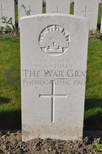RUE-PETILLON MILITARY CEMETERY, FLEURBAIX - STUART, WALTER GORDON