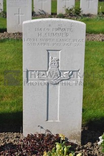 RUE-PETILLON MILITARY CEMETERY, FLEURBAIX - SUMNER, H