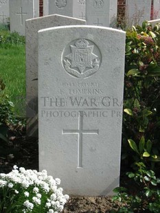 RUE-PETILLON MILITARY CEMETERY, FLEURBAIX - TOMPKINS, F