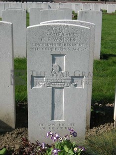 RUE-PETILLON MILITARY CEMETERY, FLEURBAIX - WALKER, G F