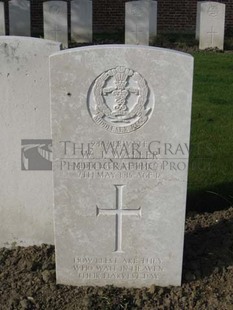 RUE-PETILLON MILITARY CEMETERY, FLEURBAIX - WALLER, WILLIAM JAMES