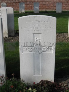 RUE-PETILLON MILITARY CEMETERY, FLEURBAIX - WILDING, J