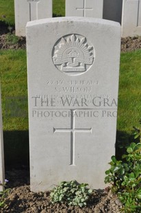 RUE-PETILLON MILITARY CEMETERY, FLEURBAIX - WILSON, STANLEY
