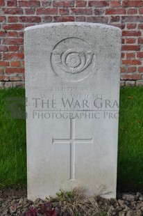 RUE-PETILLON MILITARY CEMETERY, FLEURBAIX - WRIGHT, WILLIAM EDWARD BELLYSE