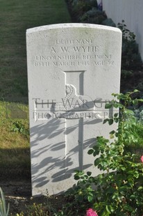RUE-PETILLON MILITARY CEMETERY, FLEURBAIX - WYLIE, ARTHUR WILLIAM