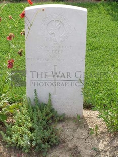 ANCONA WAR CEMETERY - BEER, B