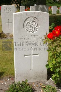 FORT PITT MILITARY CEMETERY - LANGRIDGE, W
