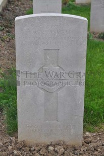 LE GRAND HASARD MILITARY CEMETERY, MORBECQUE - ASKEM, WILLIAM RICHARD