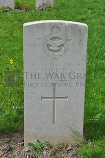 LE GRAND HASARD MILITARY CEMETERY, MORBECQUE - ATKINSON, ROBERT