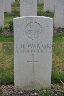 LE GRAND HASARD MILITARY CEMETERY, MORBECQUE - BALLANTYNE, JOHN MILLER