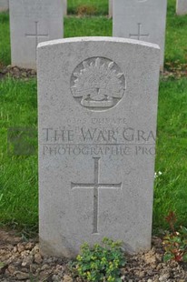 LE GRAND HASARD MILITARY CEMETERY, MORBECQUE - BLACKMAN, WALTER