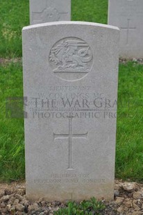 LE GRAND HASARD MILITARY CEMETERY, MORBECQUE - COLLINGS, WALTER