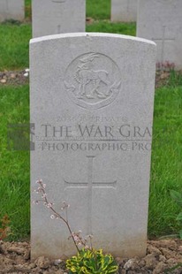 LE GRAND HASARD MILITARY CEMETERY, MORBECQUE - ELLIS, EDGAR WILLIAM