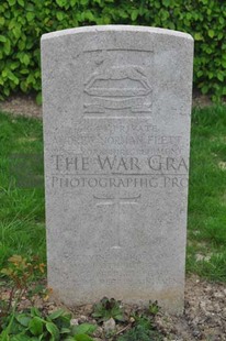 LE GRAND HASARD MILITARY CEMETERY, MORBECQUE - FLETT, ANDREW NORMAN