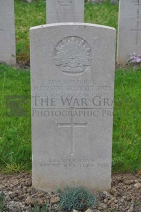 LE GRAND HASARD MILITARY CEMETERY, MORBECQUE - FORD, MATTHEW SHARRATT