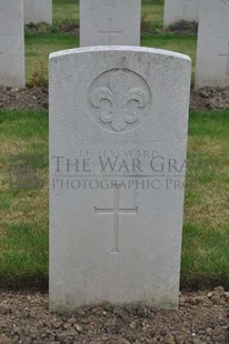 LE GRAND HASARD MILITARY CEMETERY, MORBECQUE - HAYWARD, JOHN FRANCIS