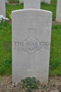 LE GRAND HASARD MILITARY CEMETERY, MORBECQUE - HILL, ARTHUR